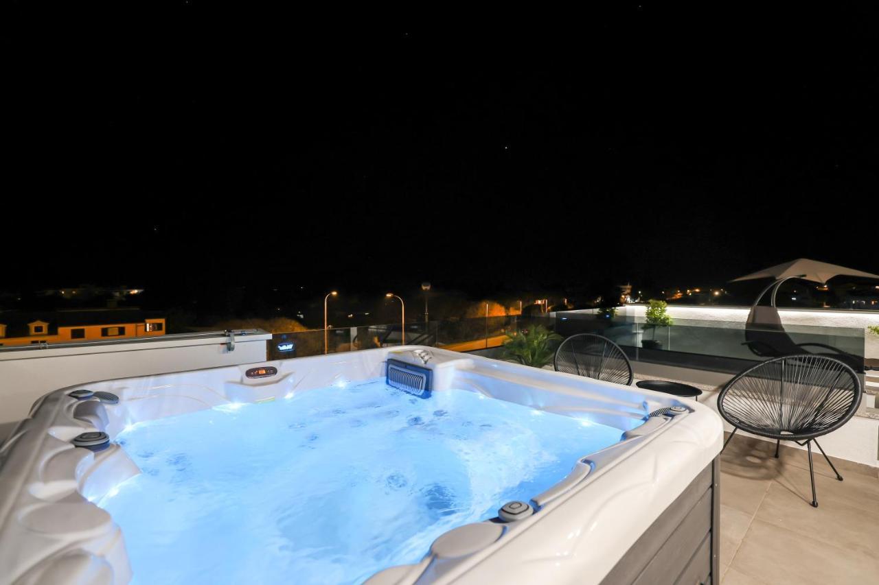 Leonardo Luxury Residence 2 Penthouse With Jacuzzi Zadar Buitenkant foto